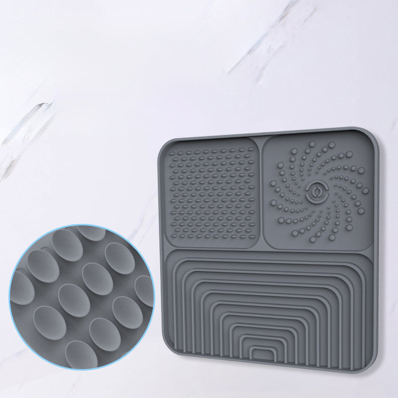 Square Silicone Lick Mat – Anti-Choking Slow Feeder with Suction Cup for Dogs & Cats